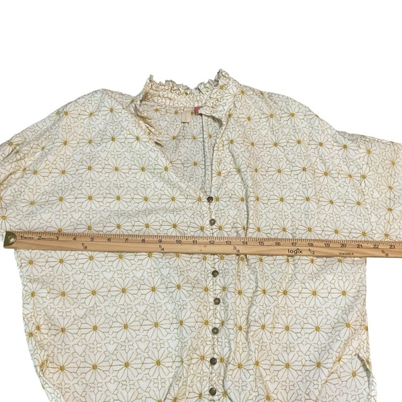 Pilcro Embroidered Ruffle Collar Button Blouse Size Small - Picture 9 of 10